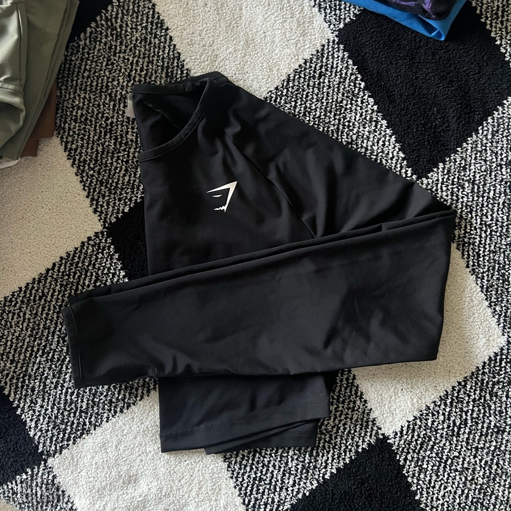 Black Gymshark Sleeve long sleeve